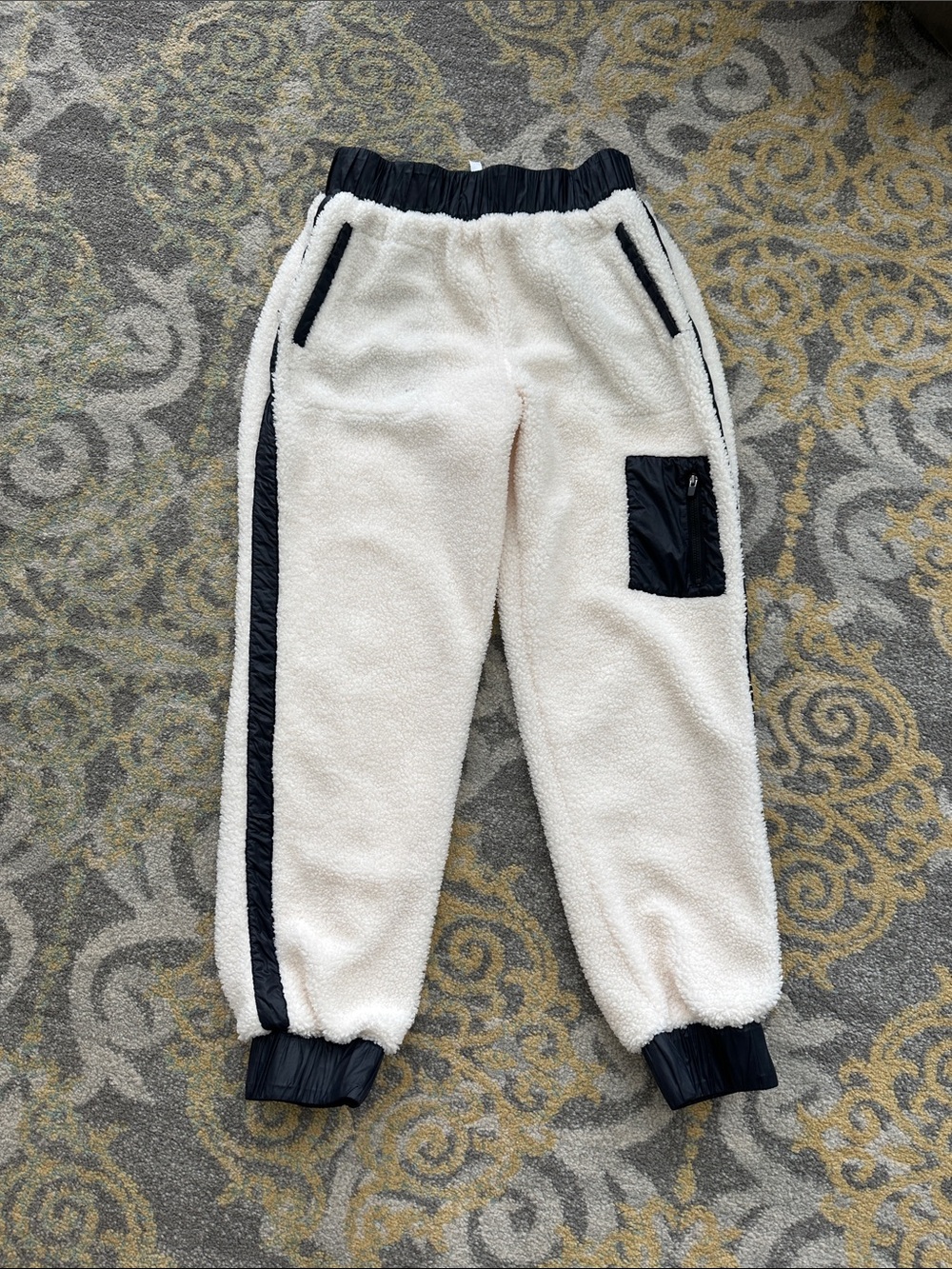 Fabletics Cream Sherpa Joggers with Black Trim